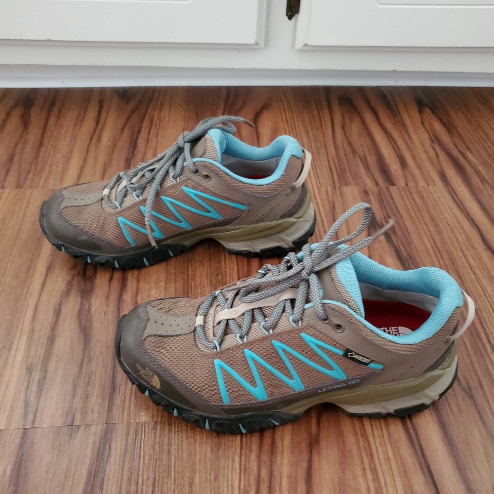 The North Face Sneakers Women's 8 Brown And Blue